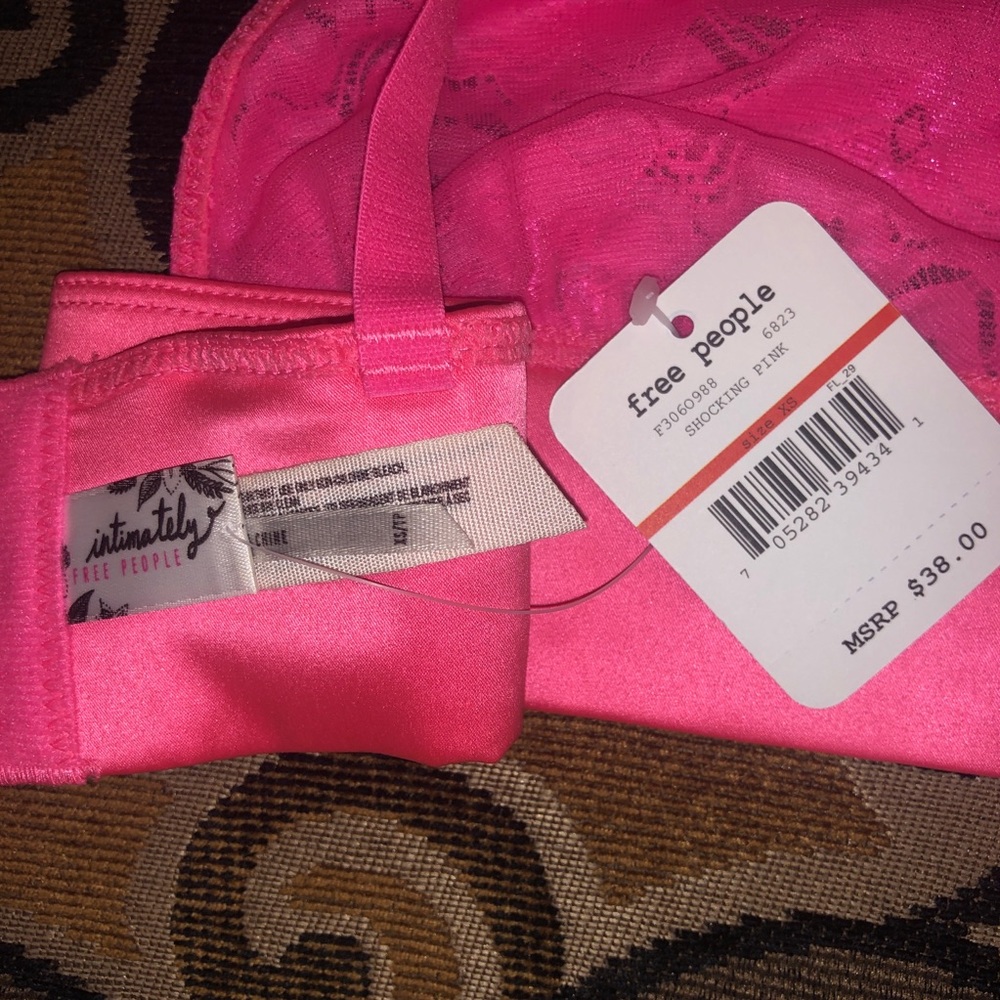 💕Free People Sexy Lace Bra-XS🥳Host Pick🥳 - Picture 4 of 4